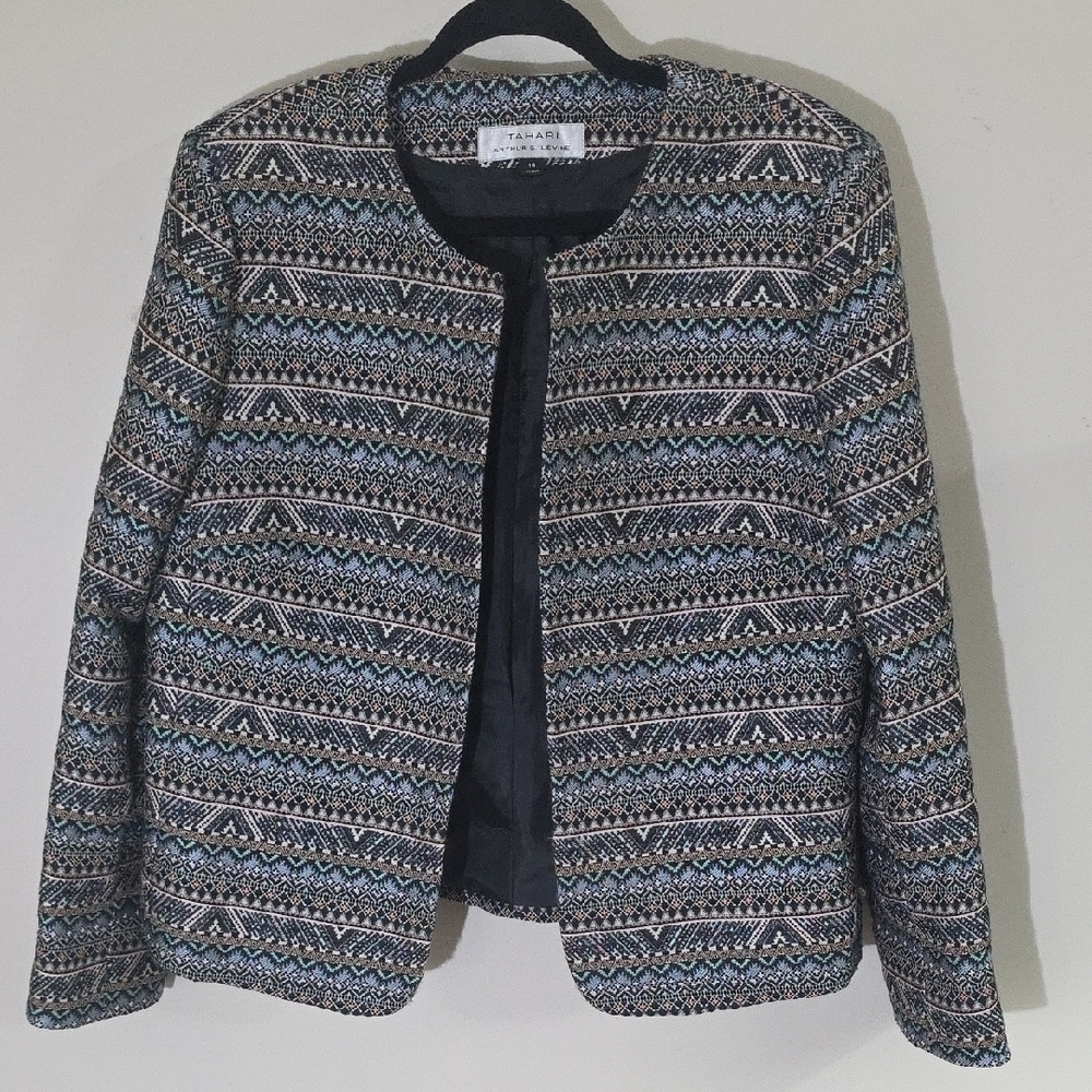 Tahari ASL Black and Gray Blazer with Structured Silhouette